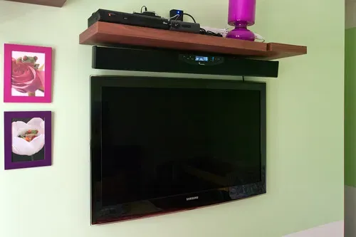 Soundmatters SLIMstage vægbeslag sort soundbar mount
